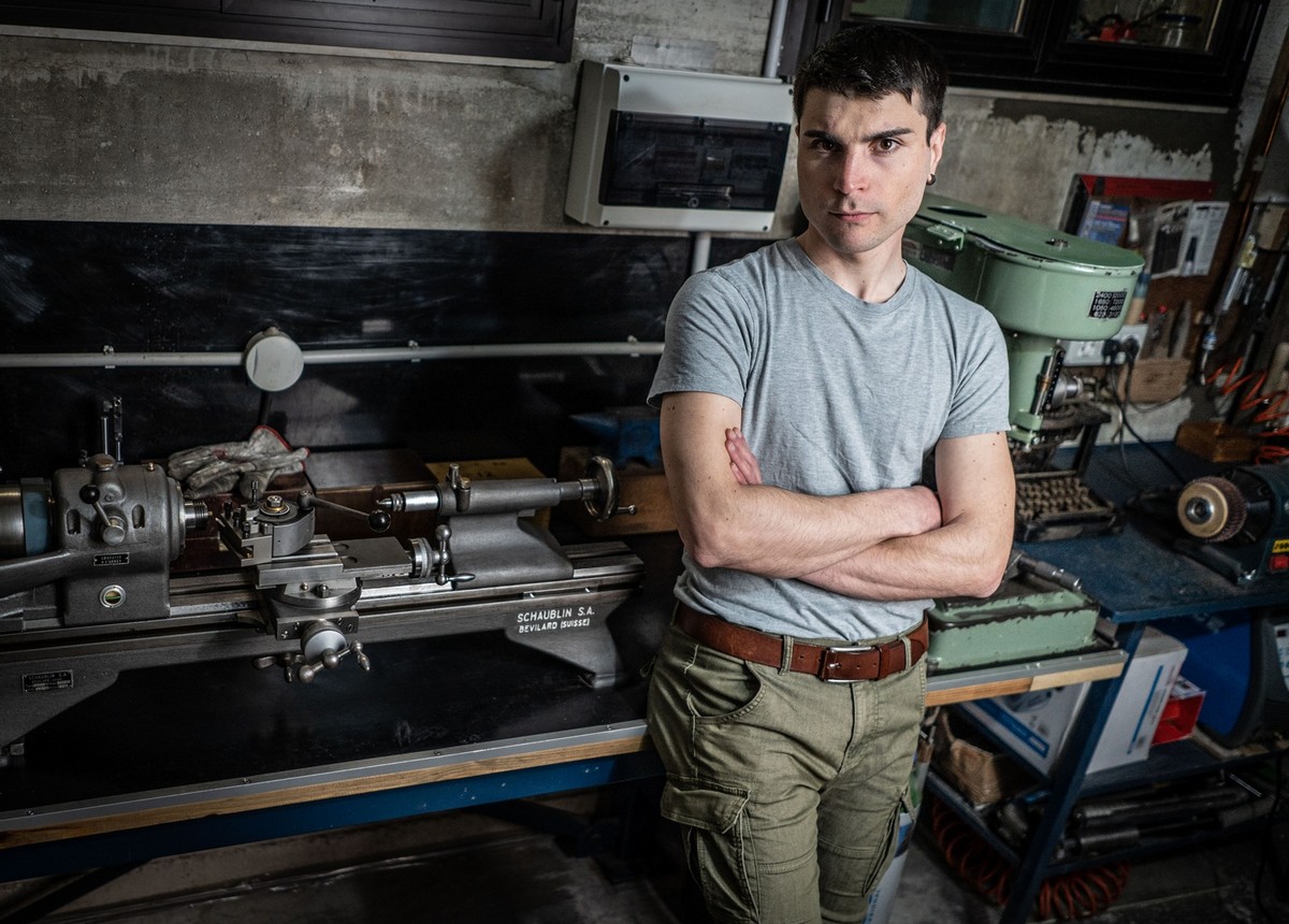 Alessio in Workshop